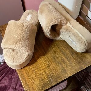 Muk Luks Tan Women's Platform Slippers